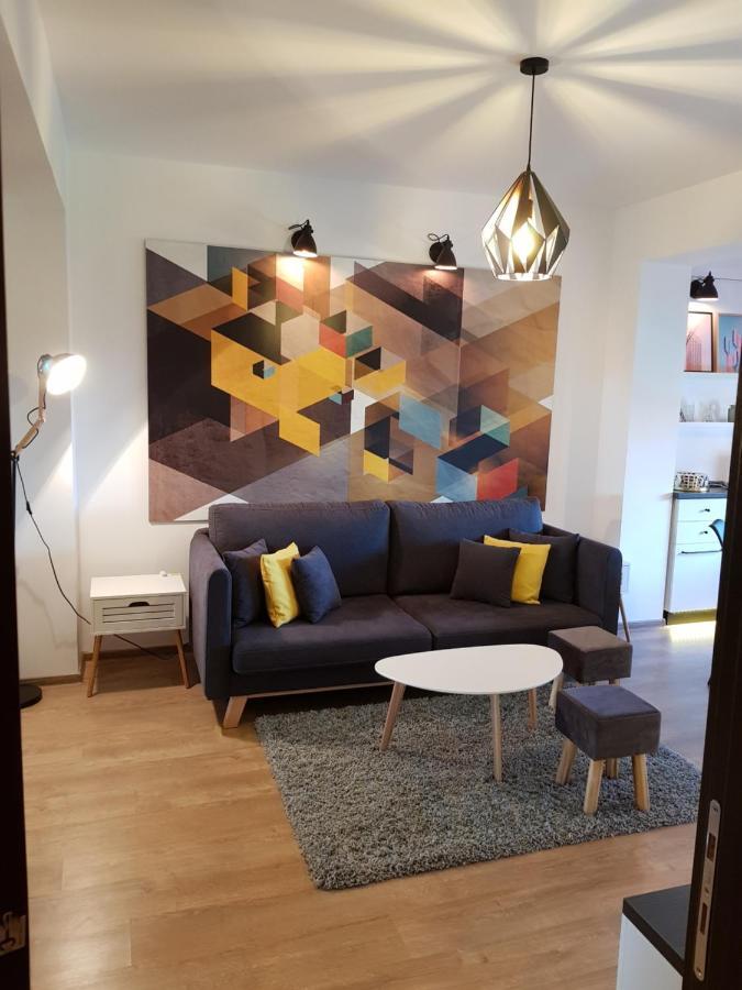 Kolonaki Domus Apartment 3 Iasi Exterior foto